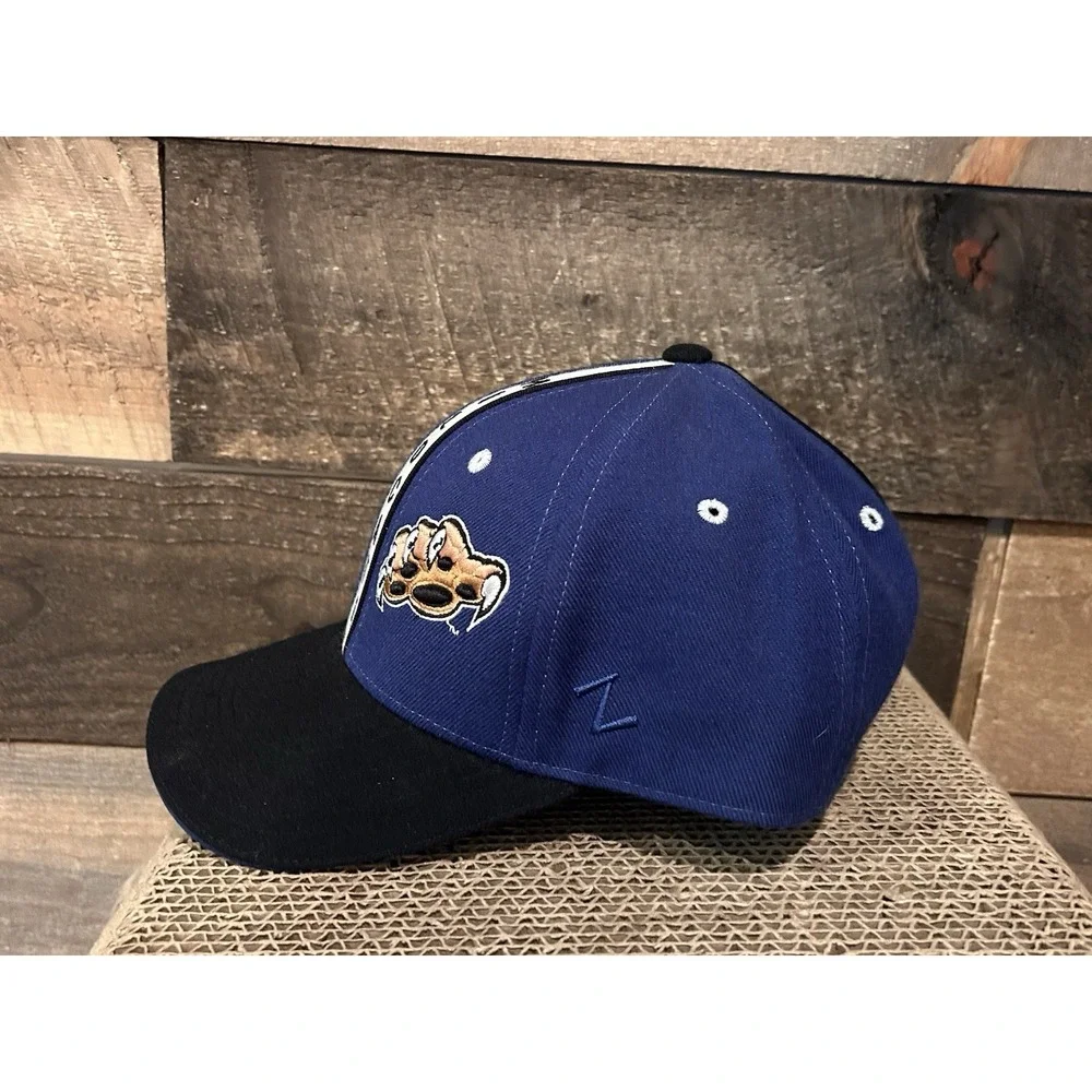 Kentucky Wildcats Zephyr Fitted 7 3/8 Embroidered Wool Blend Hat Cap‎